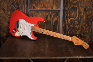 Fender Stratocaster PRE-OWNED!