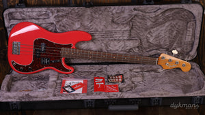 Fender Limited Edition Vintera II Road Worn '60s Precision Bass Fiesta Red