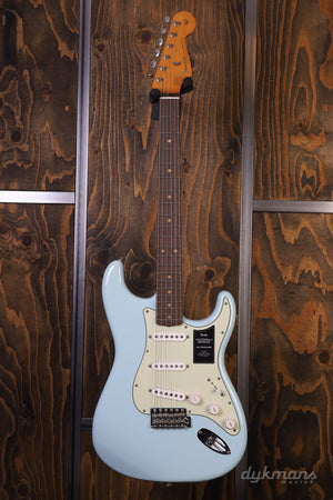 Fender Limited Edition Vintera II Road Worn '60s Stratocaster Sonic Blue