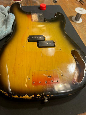 Fender 1969 Precision Bass Sunburst PRE-OWNED