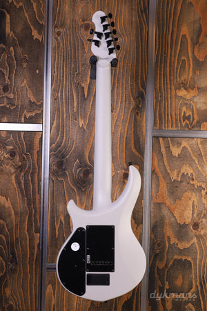 Sterling by Music Man Majesty 7 MAJ170 Chalk Grey