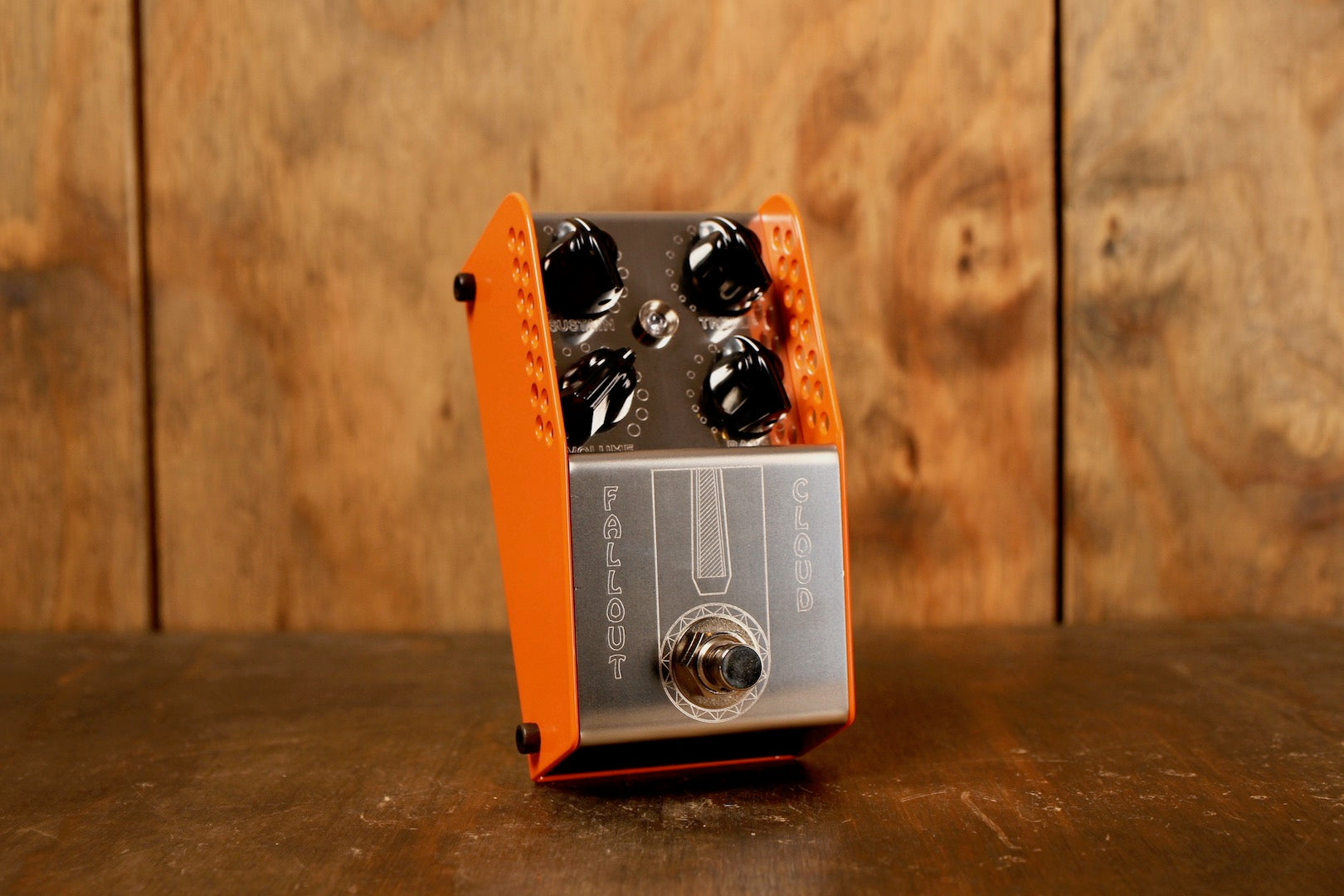 fallout cloud pedal ThorpyFX Fallout Cloud Fuzz – Dijkmans Guitars