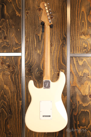 Fender Limited Edition Player II Stratocaster Roasted Maple Olympic White