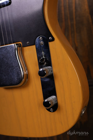 Fender American Vintage '52 Telecaster Butterscotch Blonde