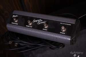 Fender Super Sonic 22 Combo + Flightcase PRE-OWNED!