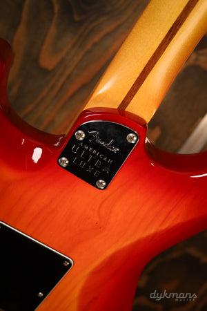 Fender Ultra Luxe Stratocaster Plasma Red Burst 2021