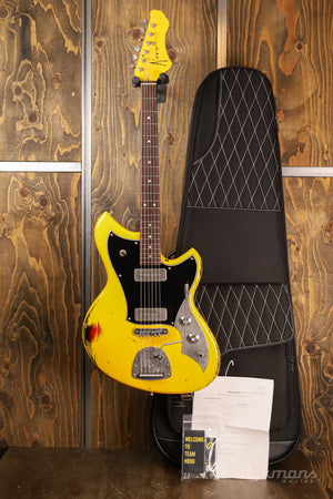 Novo Serus J Vandalism Yellow over '64 3-Tone Burst Dealer Limited