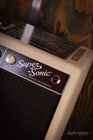 Fender Super-Sonic 22 Blonde