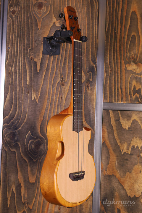 Ibanez AUT10 Ukulele