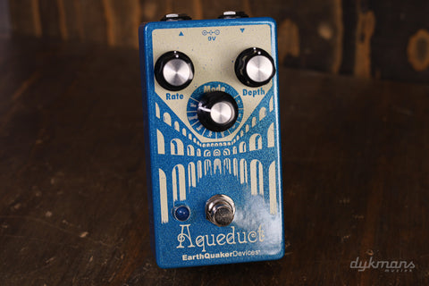 EarthQuaker Devices Aqueduct Vibrato