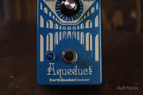 EarthQuaker Devices Aqueduct Vibrato