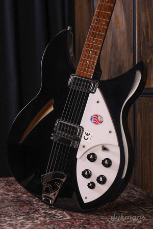 Rickenbacker 330 Jet Glo