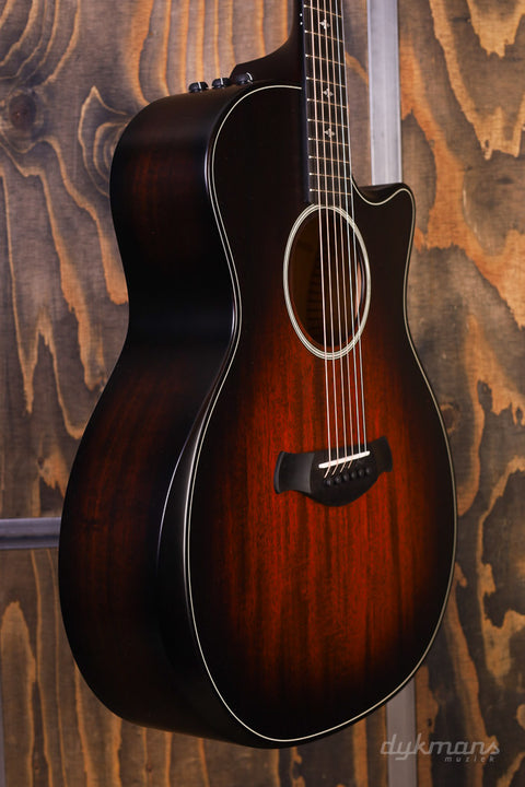 Taylor Builder's Edition 324ce