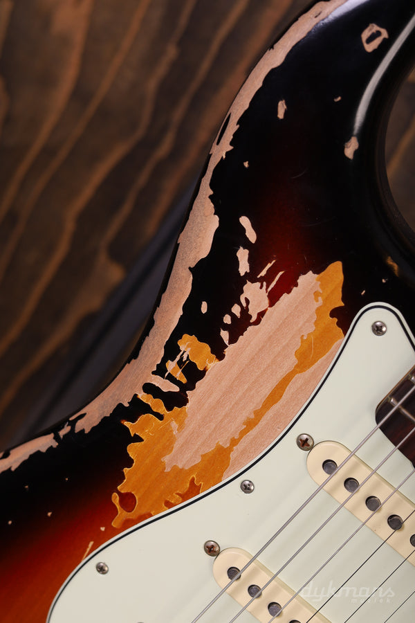 Fender Mike McCready Strat 3 Tone Sunburst