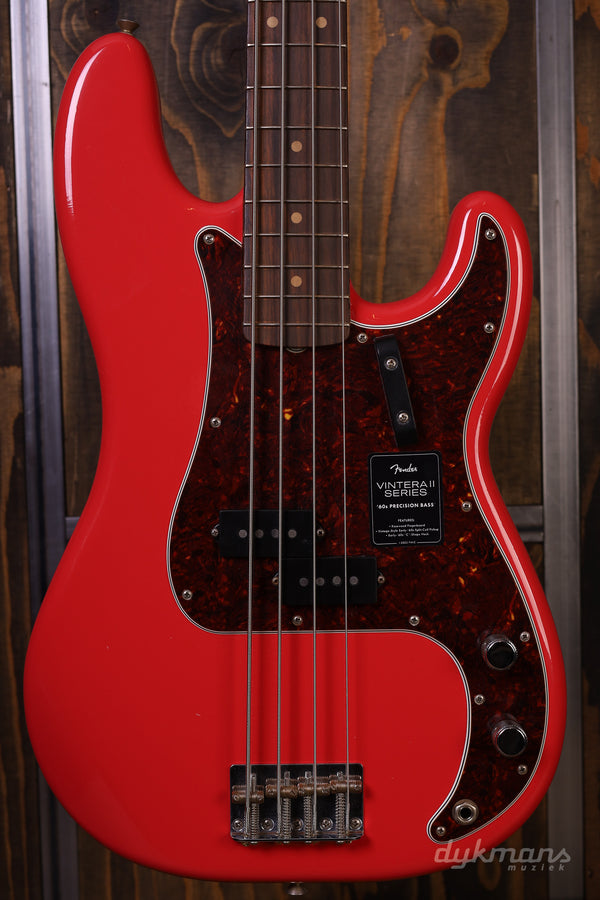 Fender Limited Edition Vintera II Road Worn '60s Precision Bass Fiesta Red