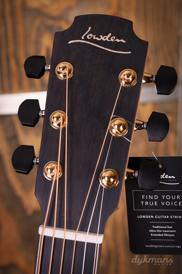 Lowden S-35W