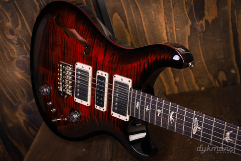 PRS Special 22 Semi-Hollow Fire Smokeburst