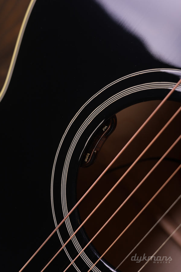 Gibson Elvis SJ-200 Ebony