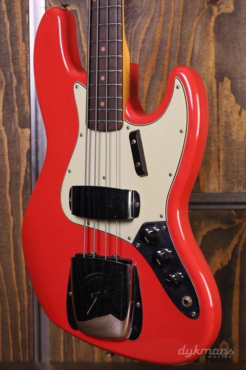 Fender Custom Shop '63 Jazz Bass Journeyman Relic Aged Fiesta Red