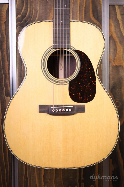 Martin Custom Shop OOO 14-Fret Wild Grain Indian Rosewood