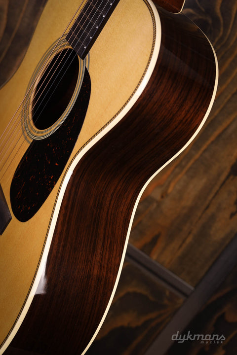 Martin Custom Shop OOO 14-Fret Wild Grain Indian Rosewood