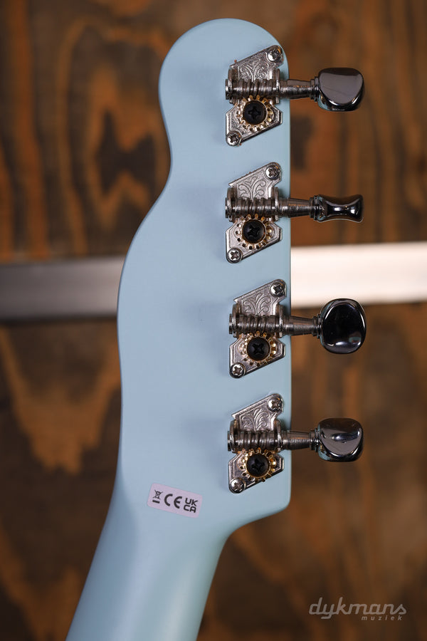 Fender Venice Soprano Ukelele Daphne Blue