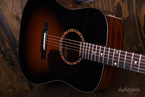 Eastman E2D Deluxe Sunburst