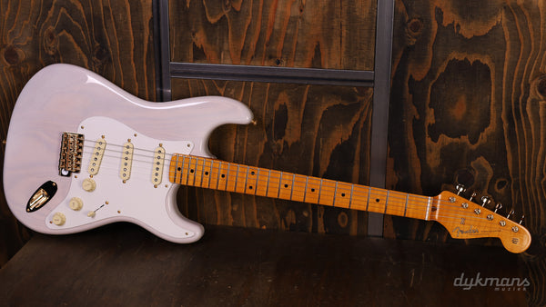 Fender American Vintage II '57 Stratocaster Limited Blond