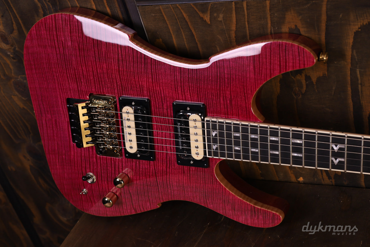 adrian vandenberg gear Peavey Adrian Vandenberg Signature Purple Flame – Dijkmans Guitars
