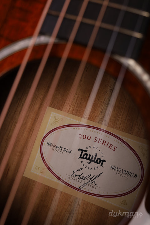 Taylor 222ce-K DLX Hawaiian Koa