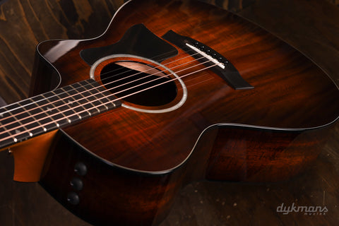 Taylor 222ce-K DLX Hawaiian Koa