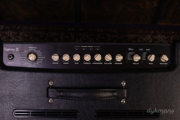 Line 6 Flextone III PRE-OWNED!