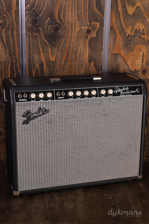 Fender Custom Vibrolux Reverb Combo PRE-OWNED!