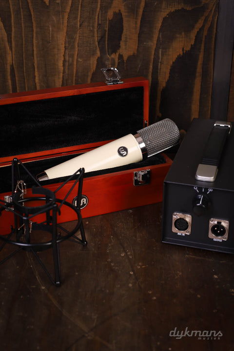 Warm Audio WA-251 Tube Condenser Microphone