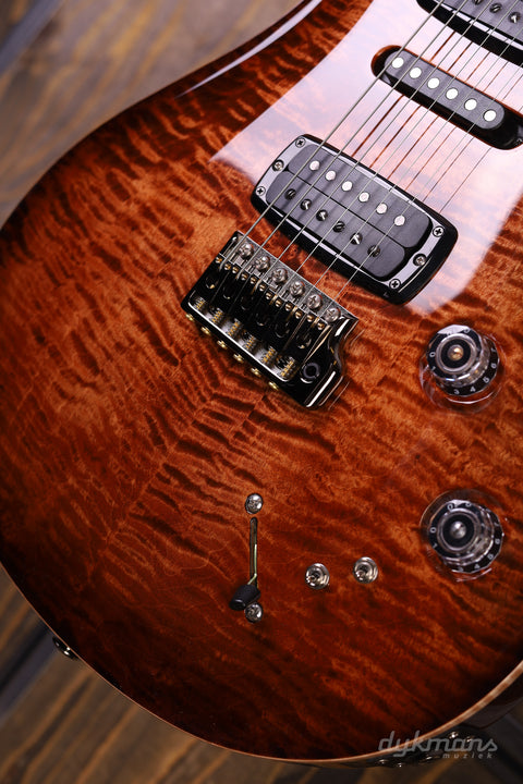 PRS Wood Library Modern Eagle V Copperhead Burst