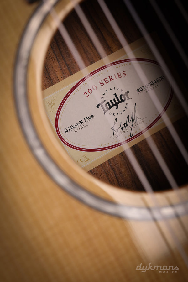 Taylor 112ce-N