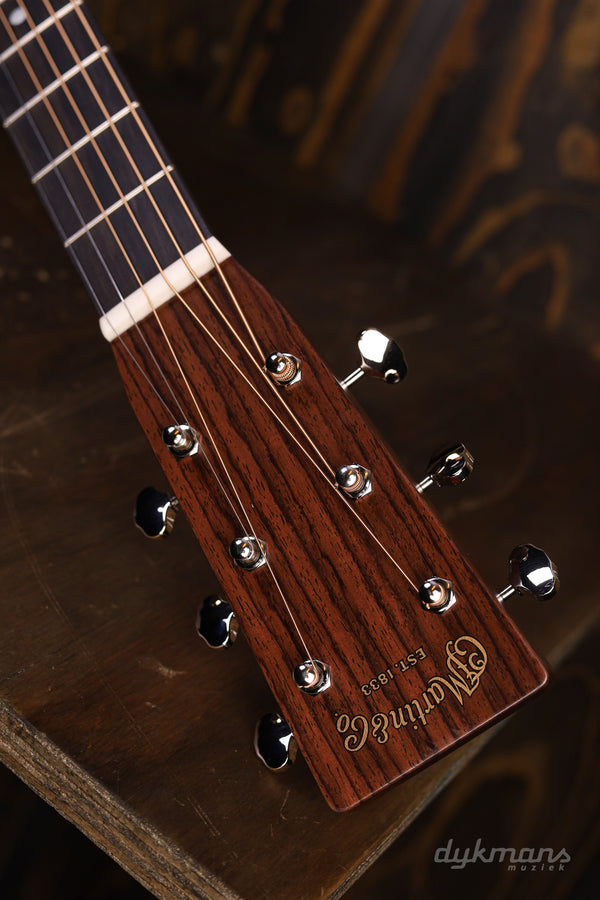 Martin D-28 Satin Amberburst