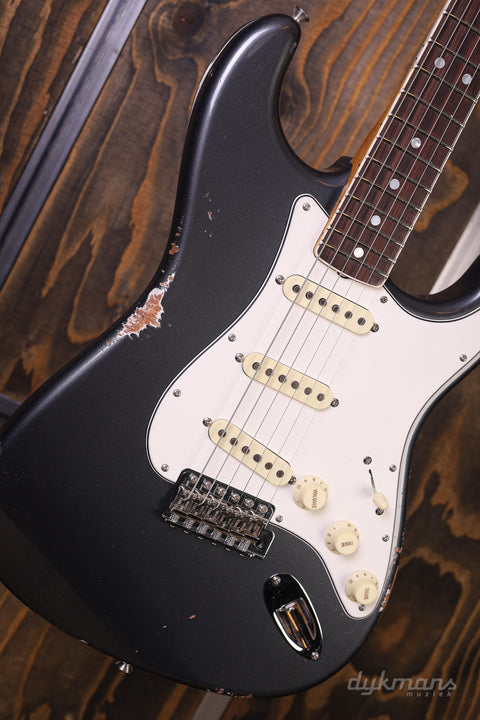 Fender Custom Shop 1967 Stratocaster Relic with Closet Classic Hardware Aged Charcoal Frost Metallic