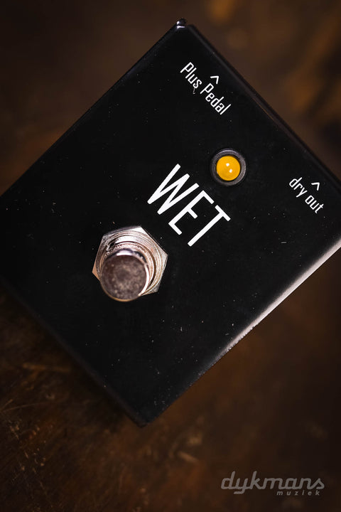 Gamechanger Audio "Wet" Footswitch