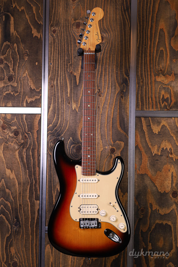 Fender American Deluxe Fat Strat HSS w/ Locking Tremolo Bridge 2004 PRE-OWNED!