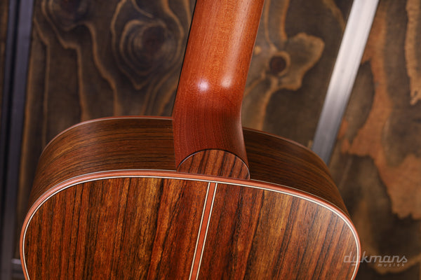 Lakewood M-18