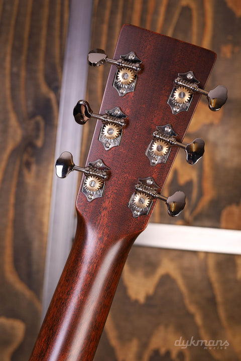 Martin Custom Shop D 14-Fret Sinker Mahogany