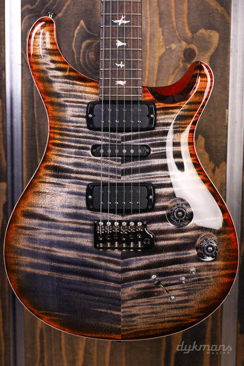 PRS Wood Library Modern Eagle V Burnt Maple Leaf