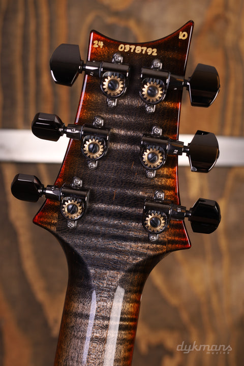 PRS Wood Library Modern Eagle V Burnt Maple Leaf