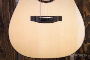 Lakewood D-32