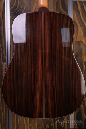 Lakewood D-32