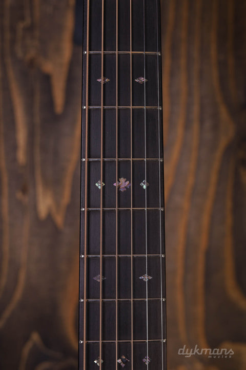 Martin Custom Shop D 14-Fret Guatemalan