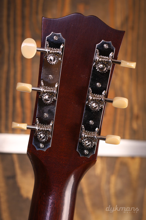 Gibson Custom Shop 1942 Banner LG2 Vintage Sunburst