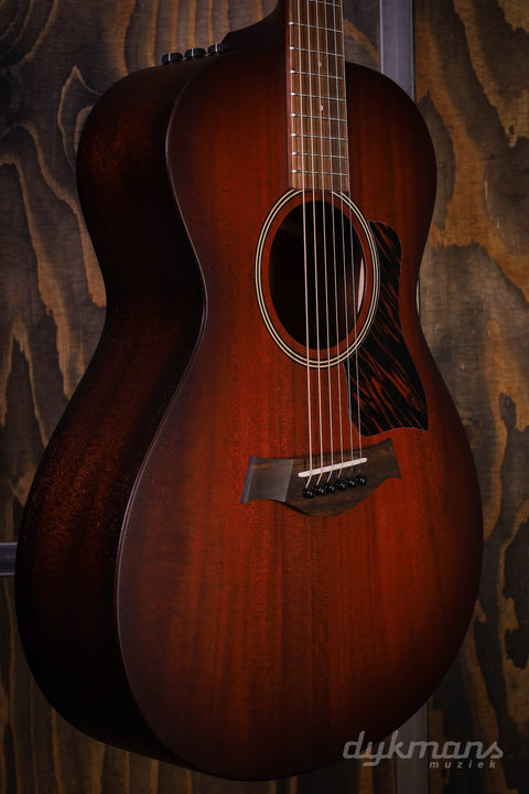 Taylor American Dream AD22e SEB