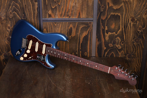 Fender American Professional II Lake Placid Blue Limited Edition Rosewood Neck